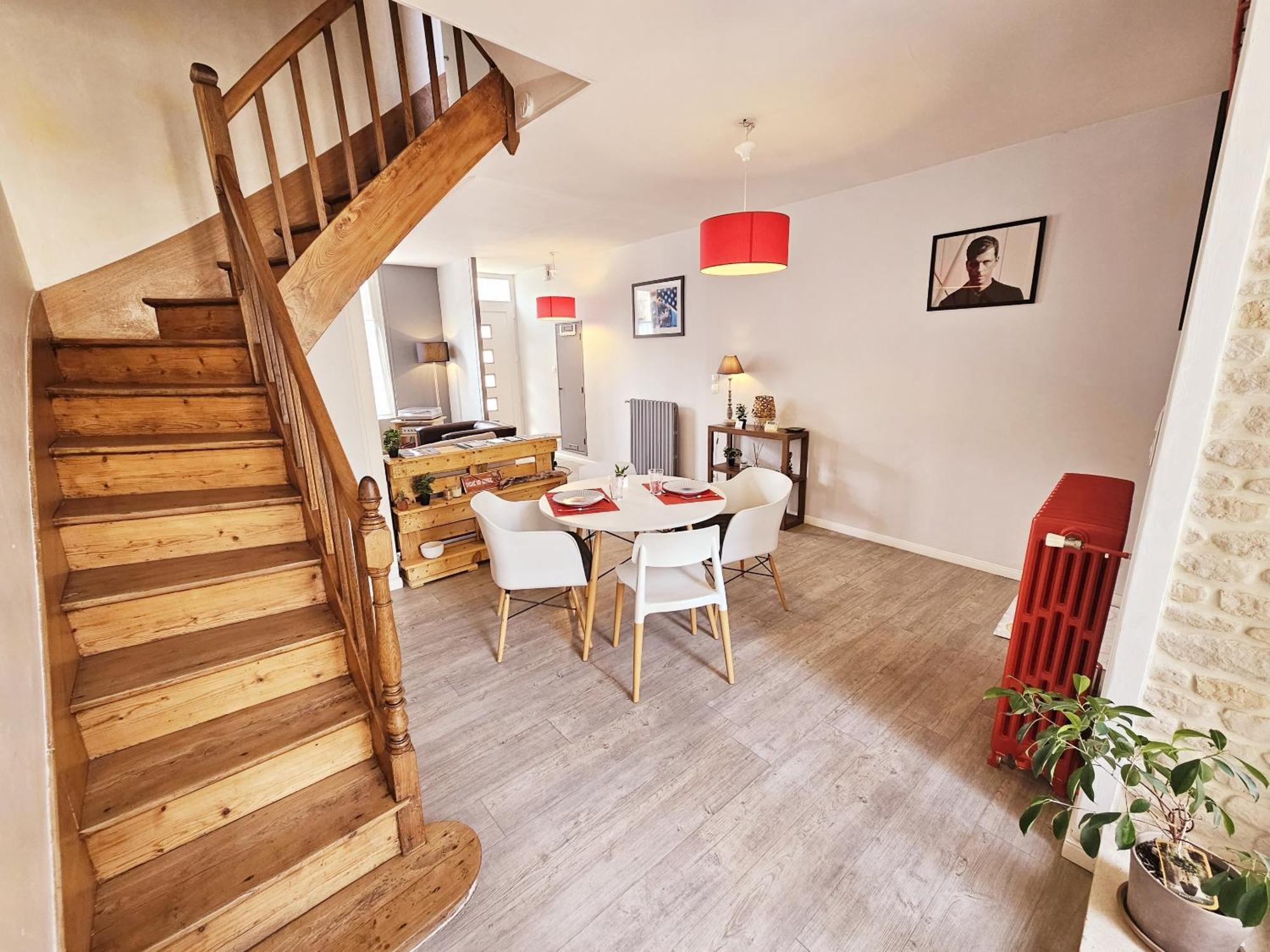 Maison de ville confortable avec cour interieure Angoulême Extérieur photo