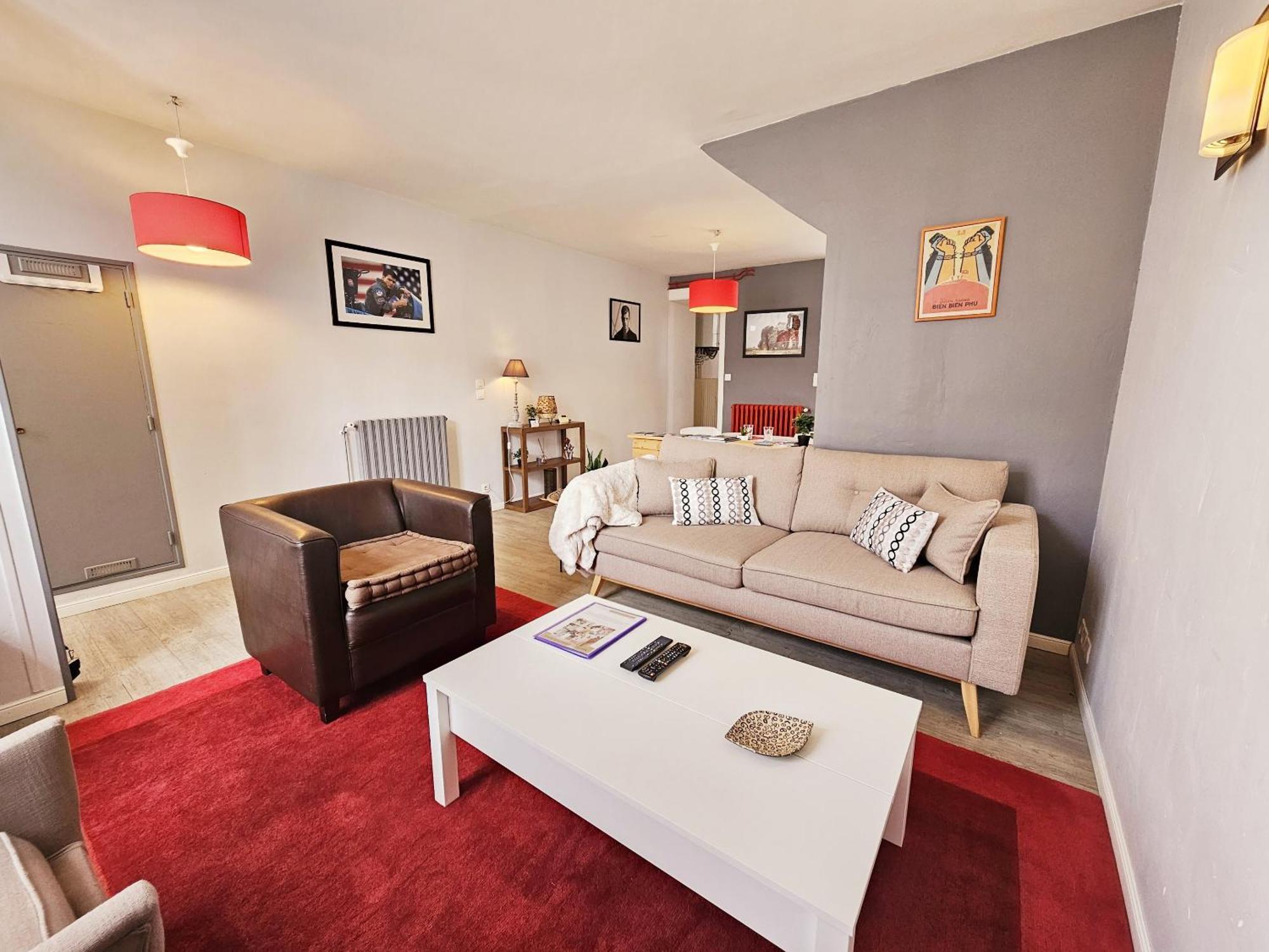 Maison de ville confortable avec cour interieure Angoulême Extérieur photo